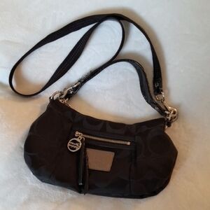 Coach Poppy Black Hobo Purse EUC!